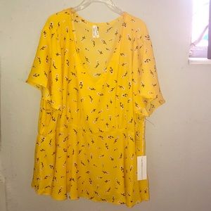 Woman’s plus sized blouse